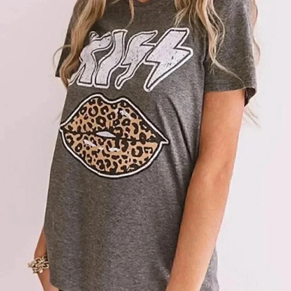 Tops - KISS Leopard Lips T-Shirt Tee Top Shirt